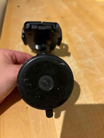 Photo of free Dashboard phone holder (SW13) #3