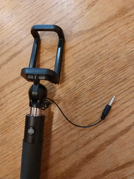 Photo of free Selfie stick (Humphrey's End GL6) #1