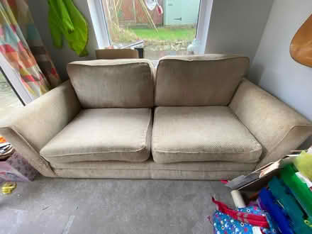 Photo of free Sofa (Glossop) #4