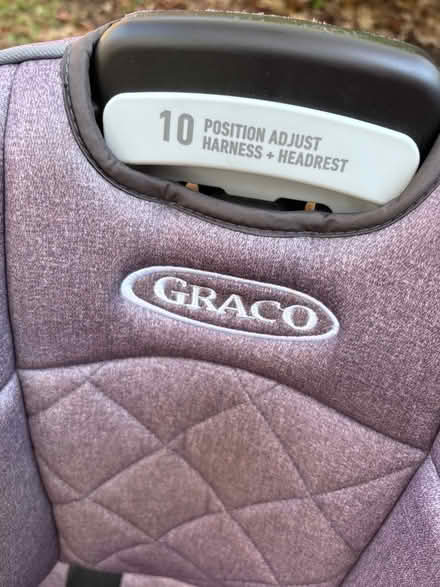 Photo of free Graco car seat (River Bend) #3