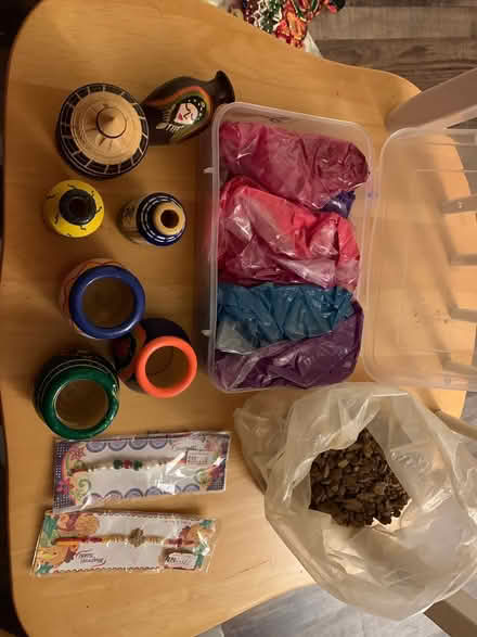 Photo of free Holi supplies? (Lake City/Meadowbrook) #3