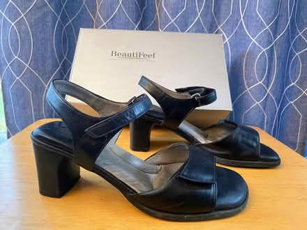 Photo of free Beautifeel dress shoes size 7 (Aurora, ON) #2