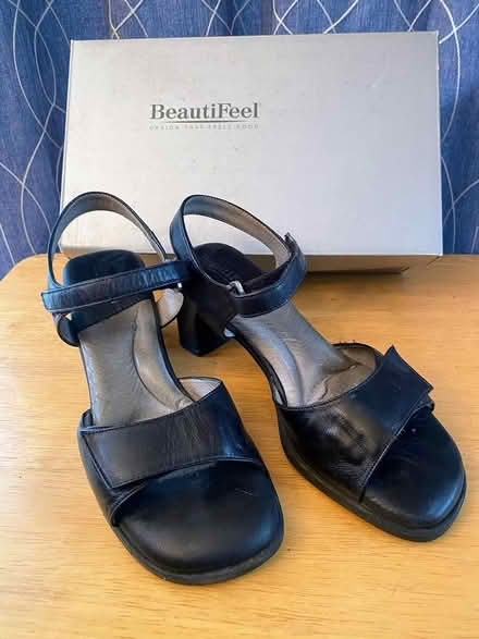 Photo of free Beautifeel dress shoes size 7 (Aurora, ON) #3