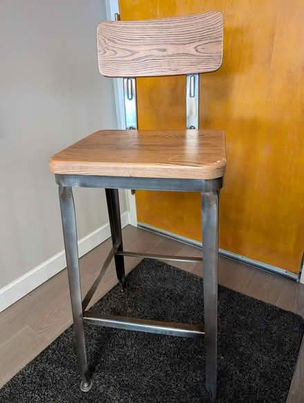 Photo of free Bar height stool (Coolidge Square, Watertown) #2