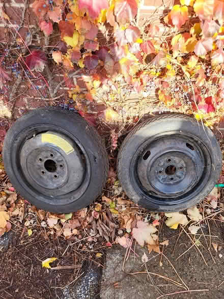 Photo of free Spare tires/donuts (Westchester, Il) #1