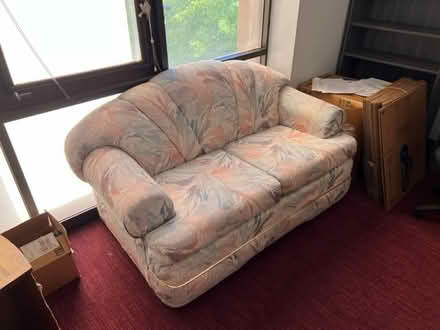 Photo of free Love Seat (University and Yale) #1