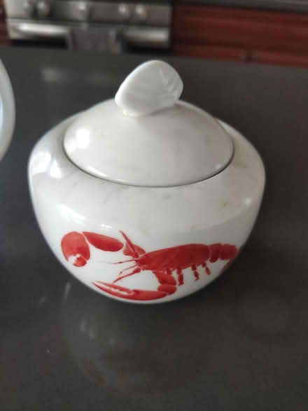 Photo of free Lobster milk and sugar bowl (Summit, NJ) #2