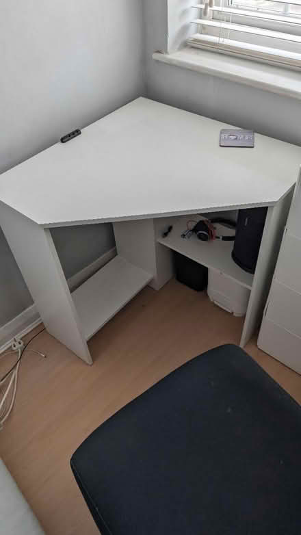 Photo of free Office desk (Billericay, Basildon) #1