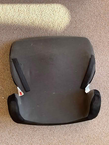 Photo of free Child’s car booster seat (Hest Bank LA2) #1