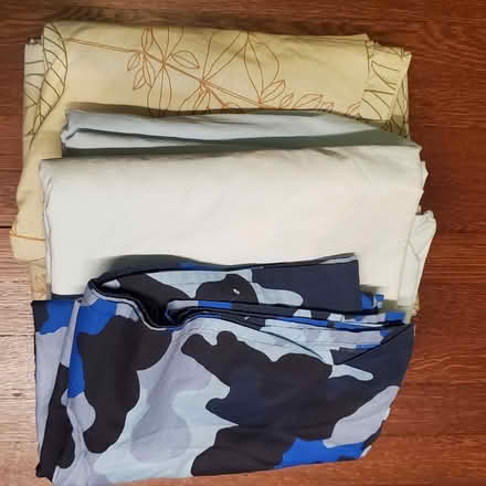 Photo of free Twin sheets and duvet cover (Upper West Side, 108/Broadway) #1