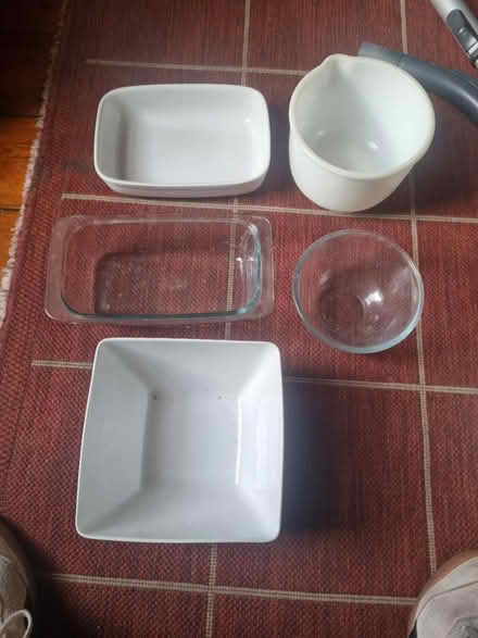 Photo of free Pyrex, glassware (ilford) #1