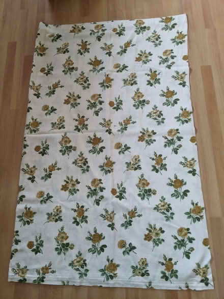 Photo of free Vintage Floral Curtains (Banstead) #1