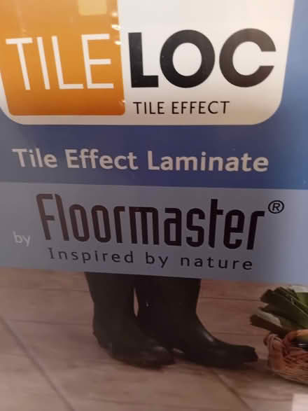 Photo of free laminate flooring (Torrance G64) #2