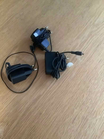 Photo of free European phone chargers (Ashton-on-Ribble PR2) #1