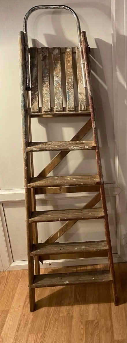 Photo of free Ladder (KT91EY) #1