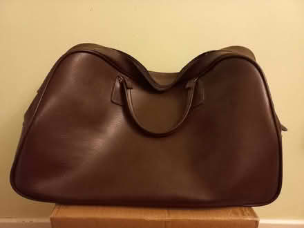 Photo of free Vintage leather holdall (Harleston IP20) #2