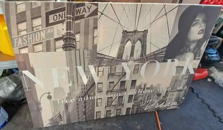 Photo of free New York canvas/picture (Weston-super-Mare) #1