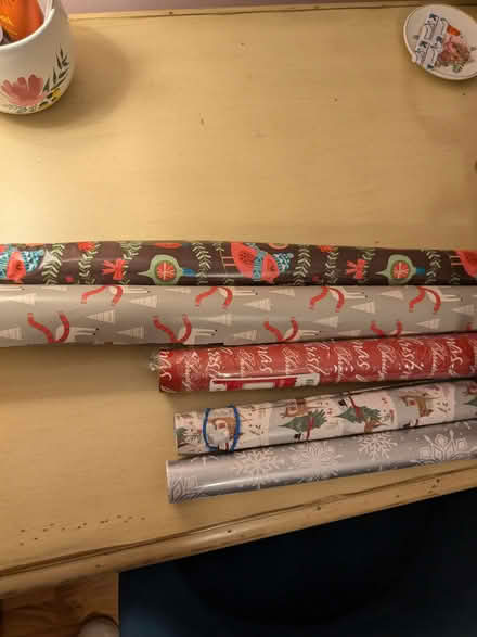 Photo of free Christmas gift wrap & gift bags (Northeast Livonia) #1