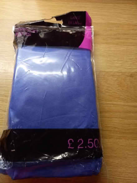 Photo of free New tights (Roundhill area brighton) #1