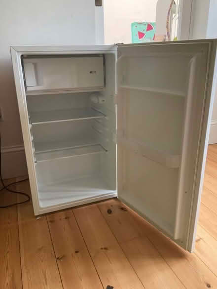 Photo of free Working fridge/freezer (Gosforth NE3) #1