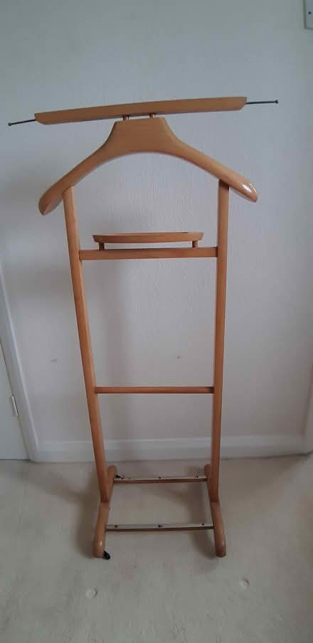 Photo of free Gentleman's valet clothes stand (Teignmouth) #1