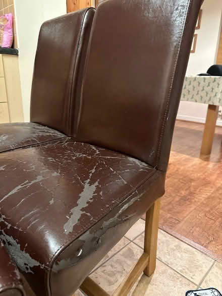 Photo of free 4 x Dining Room Chairs (Bromsgrove B60) #3