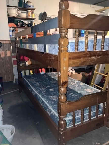 Photo of free Bunk Beds (Wyoming near 36th/Burlingame) #3