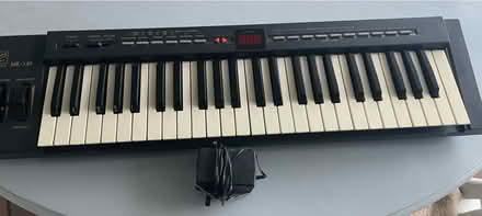 Photo of free Evolution MK-147 MIDI Controller Keyboard (BT44) #1