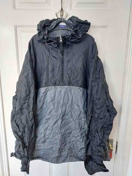 Photo of free GAP anorak (St Helens TN35) #2