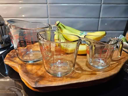 Photo of free Glass measuring cups- 1, 2, 4 cups (Roncesvalles) #1