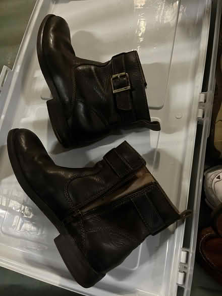 Photo of free shoes size 8.5 (4 monroe street) #1