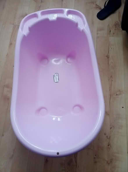 Photo of free Baby bath (WS2 Walsall) #1