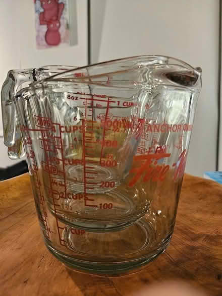 Photo of free Glass measuring cups- 1, 2, 4 cups (Roncesvalles) #2