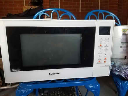 Photo of free Microwave Panasonic (Emsworth PO10) #1