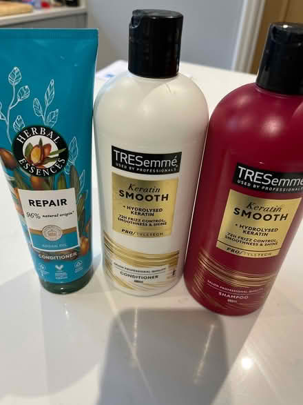 Photo of free Shampoo and confitioner (Winnersh, Wokingham) #1