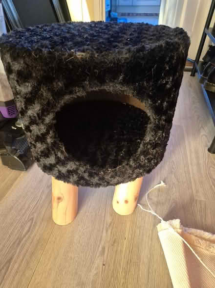 Photo of free Cat Bed on legs (Dublin 15) #1