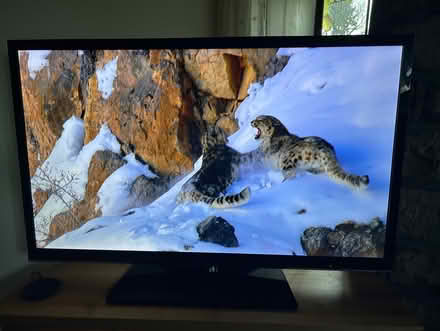 Photo of free Sony Bravia TV (Bitton) #2