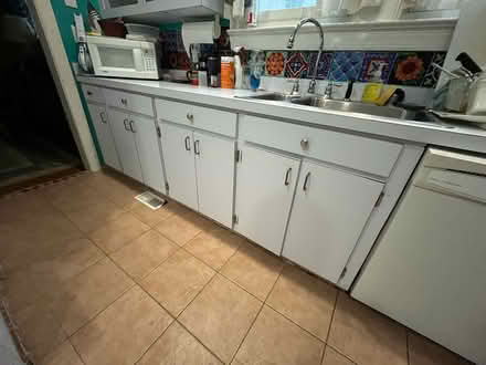 Photo of free Kitchen Cabinets & Countertops (Clarendon/Lyon Village/) #2