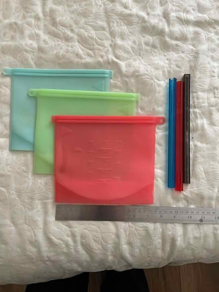 Photo of free Reusable silicon freezer bags (SE5) #1