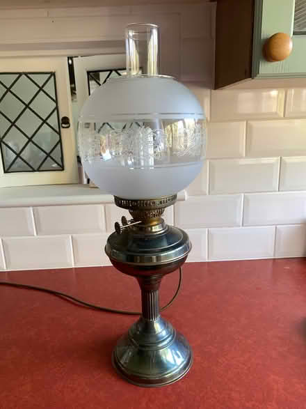 Photo of free Vintage lamp (Heybridge- CM9) #2