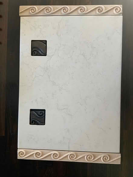 Photo of free Tiles, marble effect (Dunfermline KY11) #4
