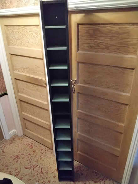 Photo of free CD rack (Enfield EN1) #1