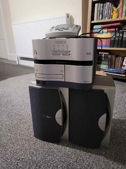 Photo of free Kenwood Stereo and Speakers (Guilsfield SY21) #1