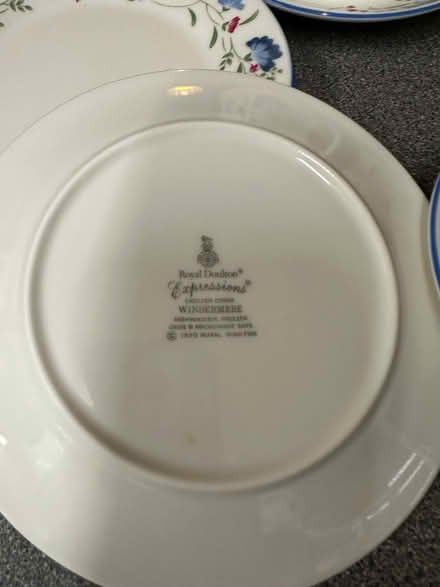 Photo of free Royal Doulton tea set (St Harmon LD6) #2