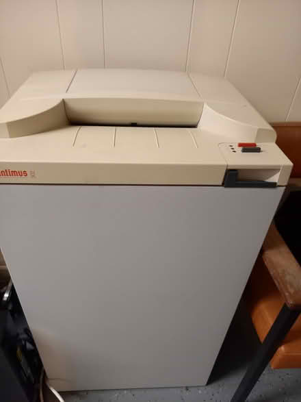 Photo of free Paper shredder (Burnham near Tesco) #2