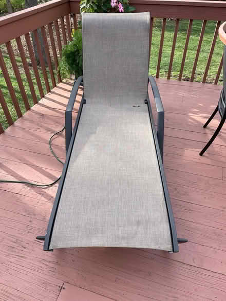 Photo of free Outdoor chase lounge chairs (Centerville - Nutt rd/hwy 48) #1