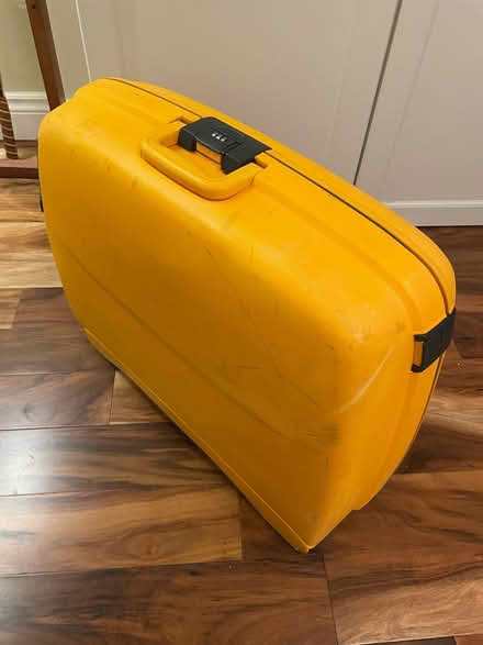 Photo of free Suitcase (Corner Jeanne d'arc & Orleans) #1