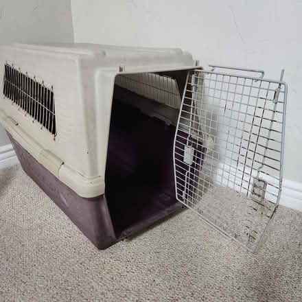 Photo of free Dog Crate (University/Orchard) #1