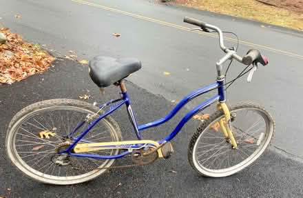 Photo of free 5-speed woman's bike (East Lexington) #1