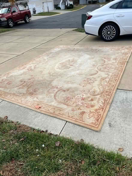 Photo of free Area rug 9 X 12 (Leisure World 20906) #2